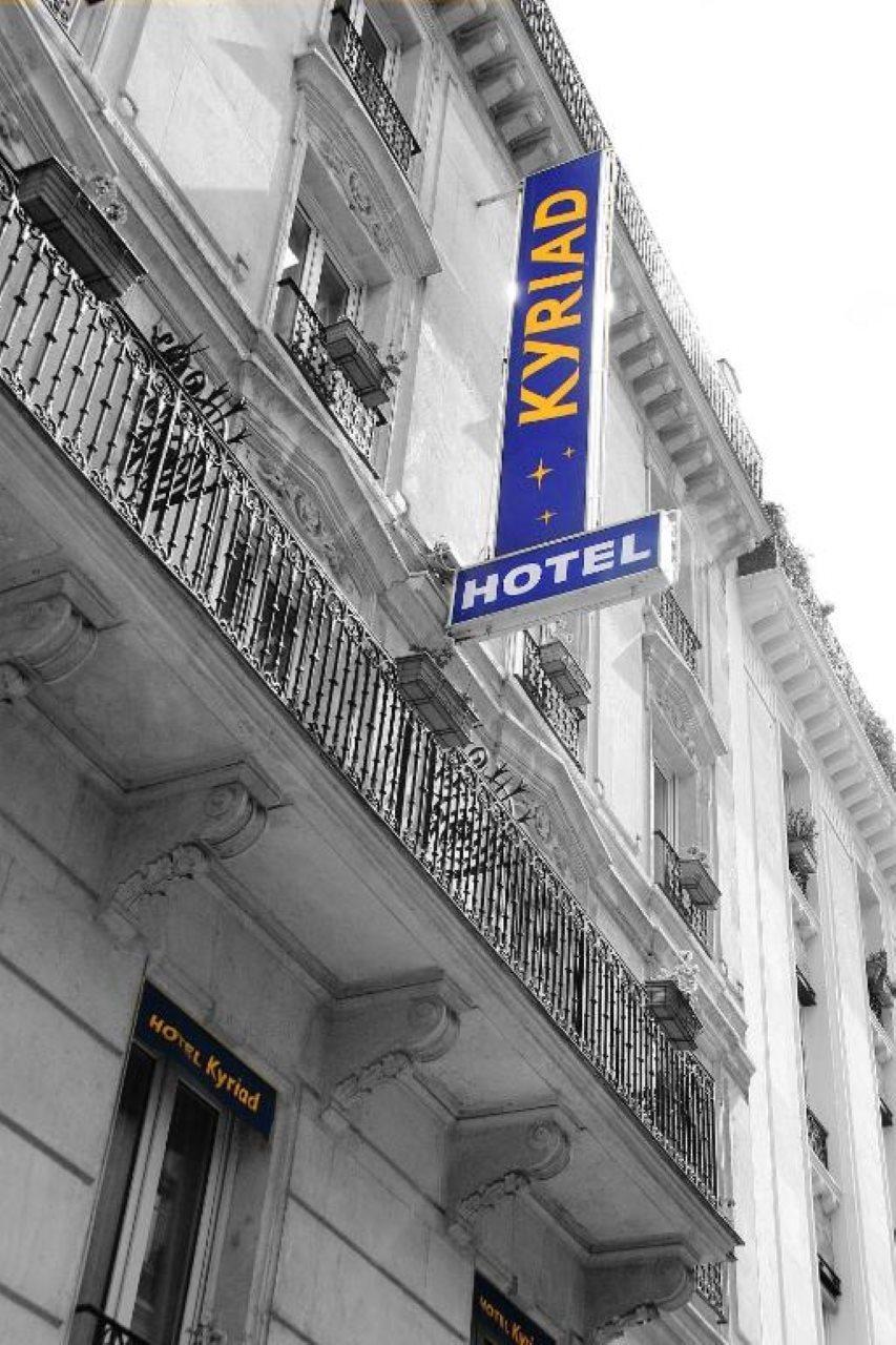 Kyriad Hotel XIII Italie Gobelins París Exterior foto